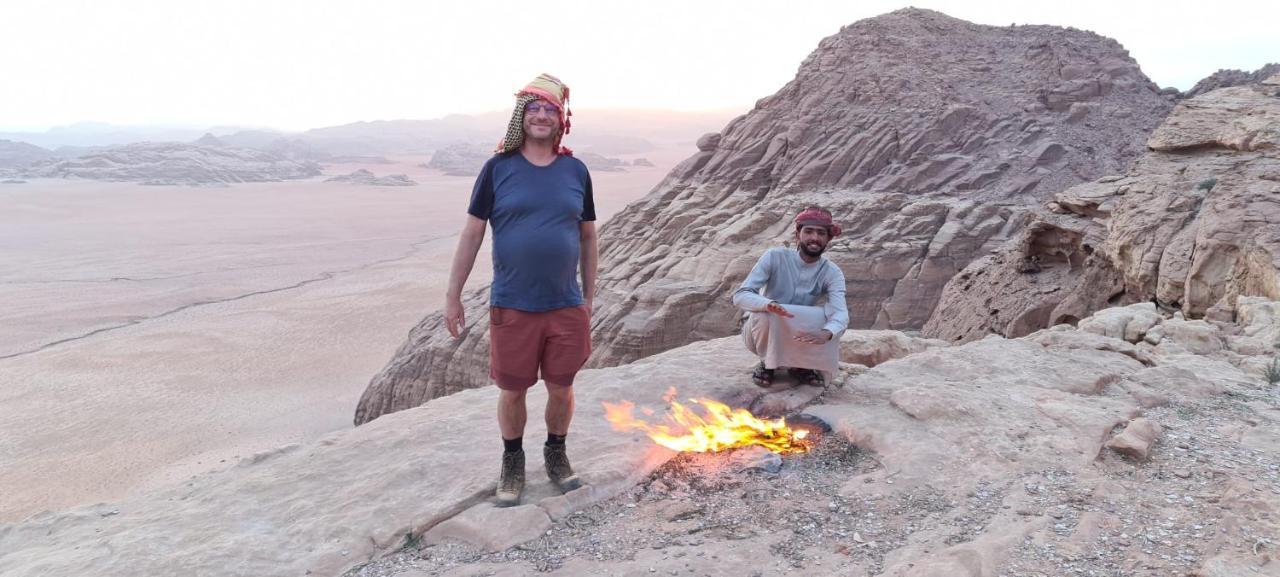 Star Guide Luxury Camp Hotell Wadi Rum Eksteriør bilde