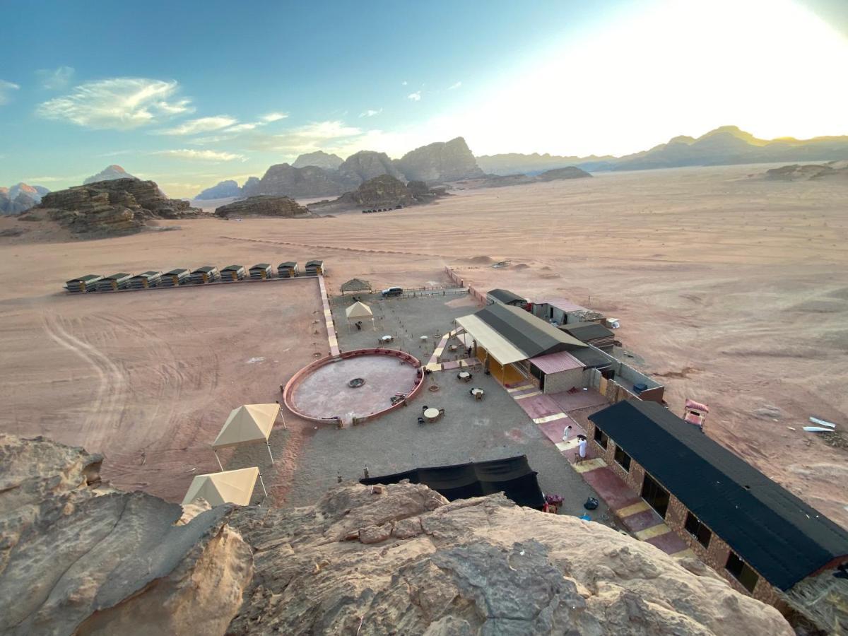 Star Guide Luxury Camp Hotell Wadi Rum Eksteriør bilde