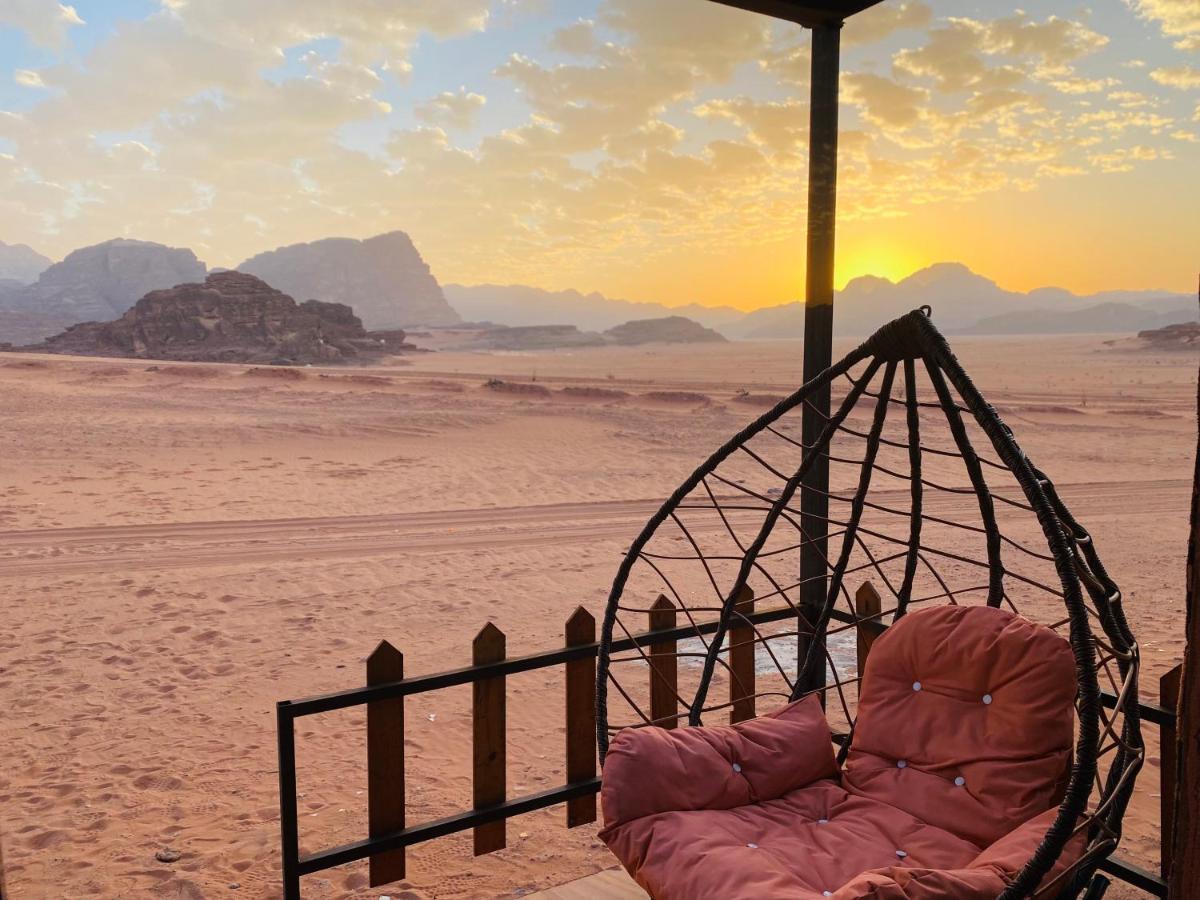 Star Guide Luxury Camp Hotell Wadi Rum Eksteriør bilde